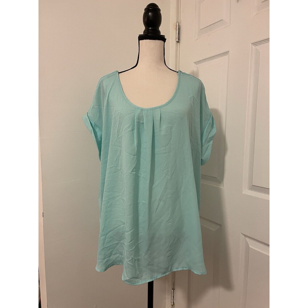 NWT New Look Women’s 3X Aqua Top Zipper Shoulders Keyhole Back